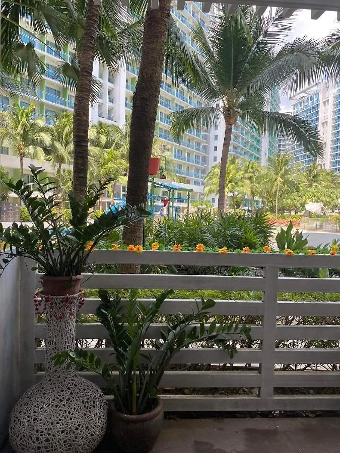 Azure 2Bedrooms Beachfront/Beachview Manila Philippines