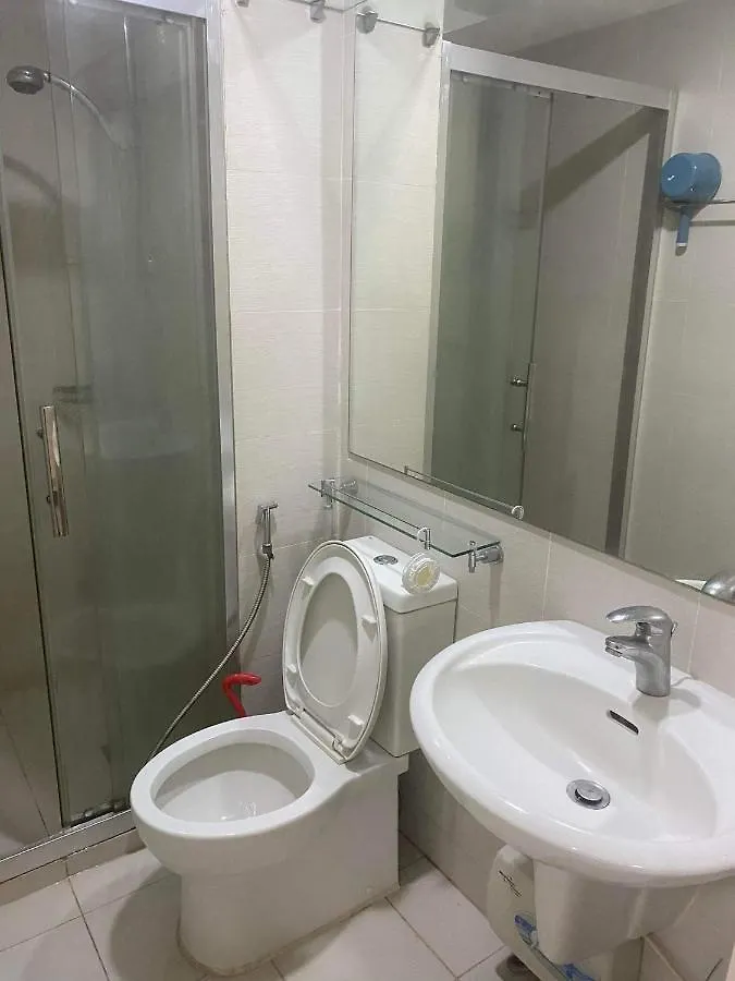Azure 2Bedrooms Beachfront/Beachview Manila Apartment