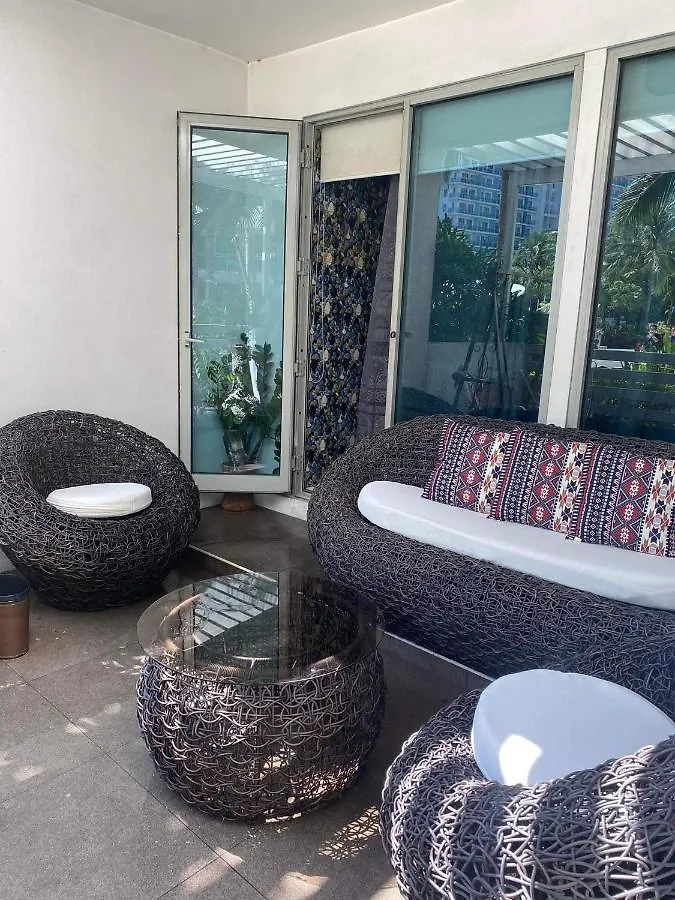 Apartment Azure 2Bedrooms Beachfront/Beachview Manila